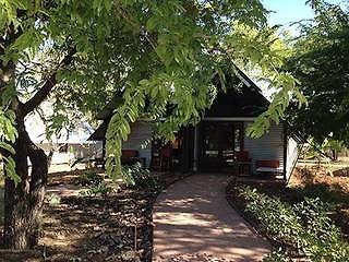 Anbinik Kakadu Resort Jabiru Exterior photo